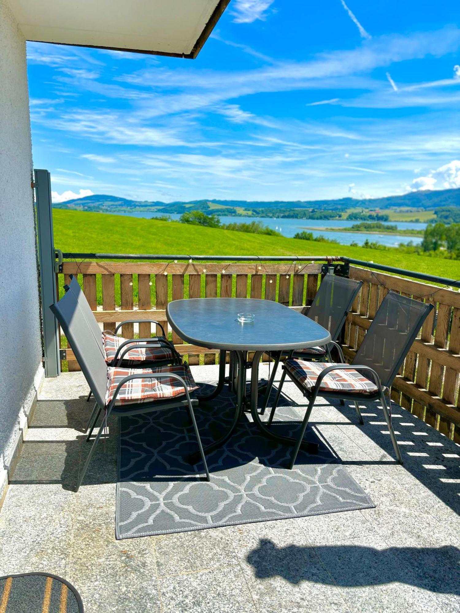 Gaesthaus "Seeblick" Seekirchen am Wallersee Exteriör bild